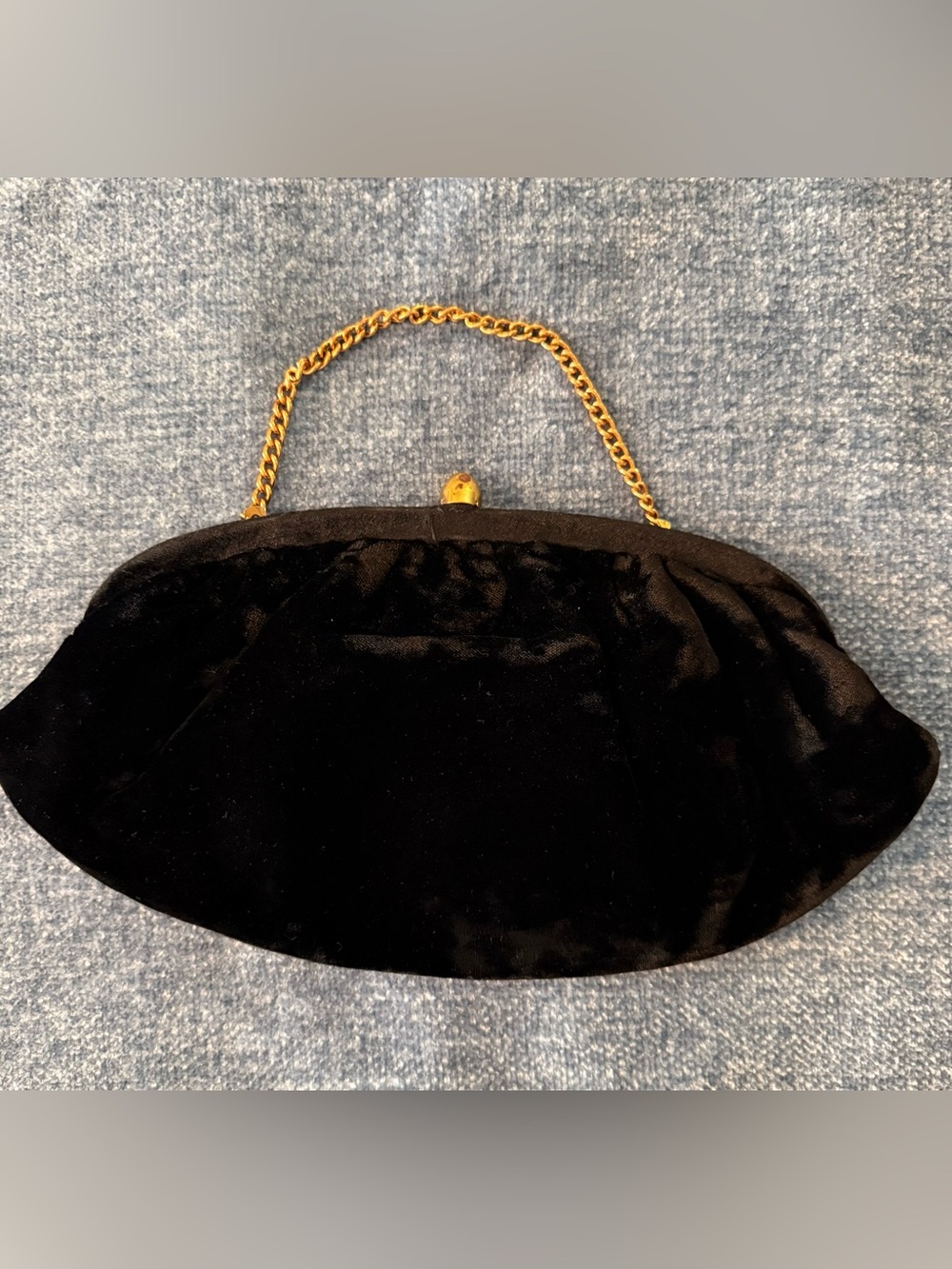 ⁠Vintage Black Velvet Clutch Purse Gold Chain Handle Kiss Lock Evening Bag